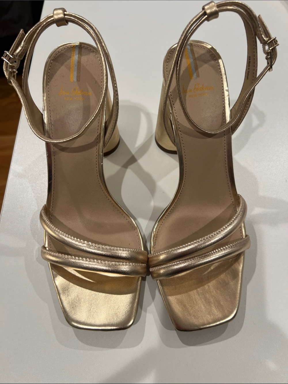 Kia Strappy Sandal - Gold - US 9